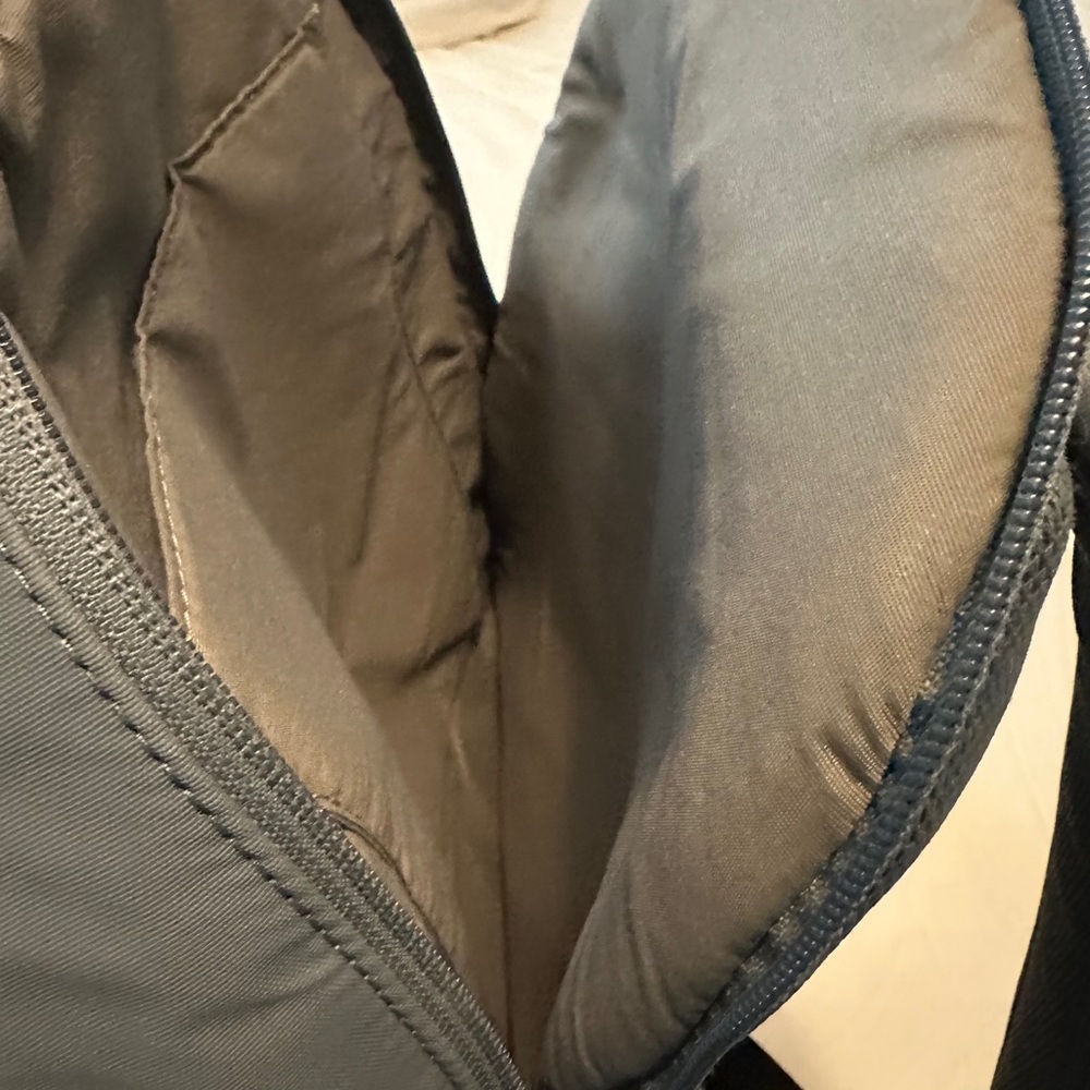 Away Everywhere Zip Laptop Backpack - Picture 4 of 9
